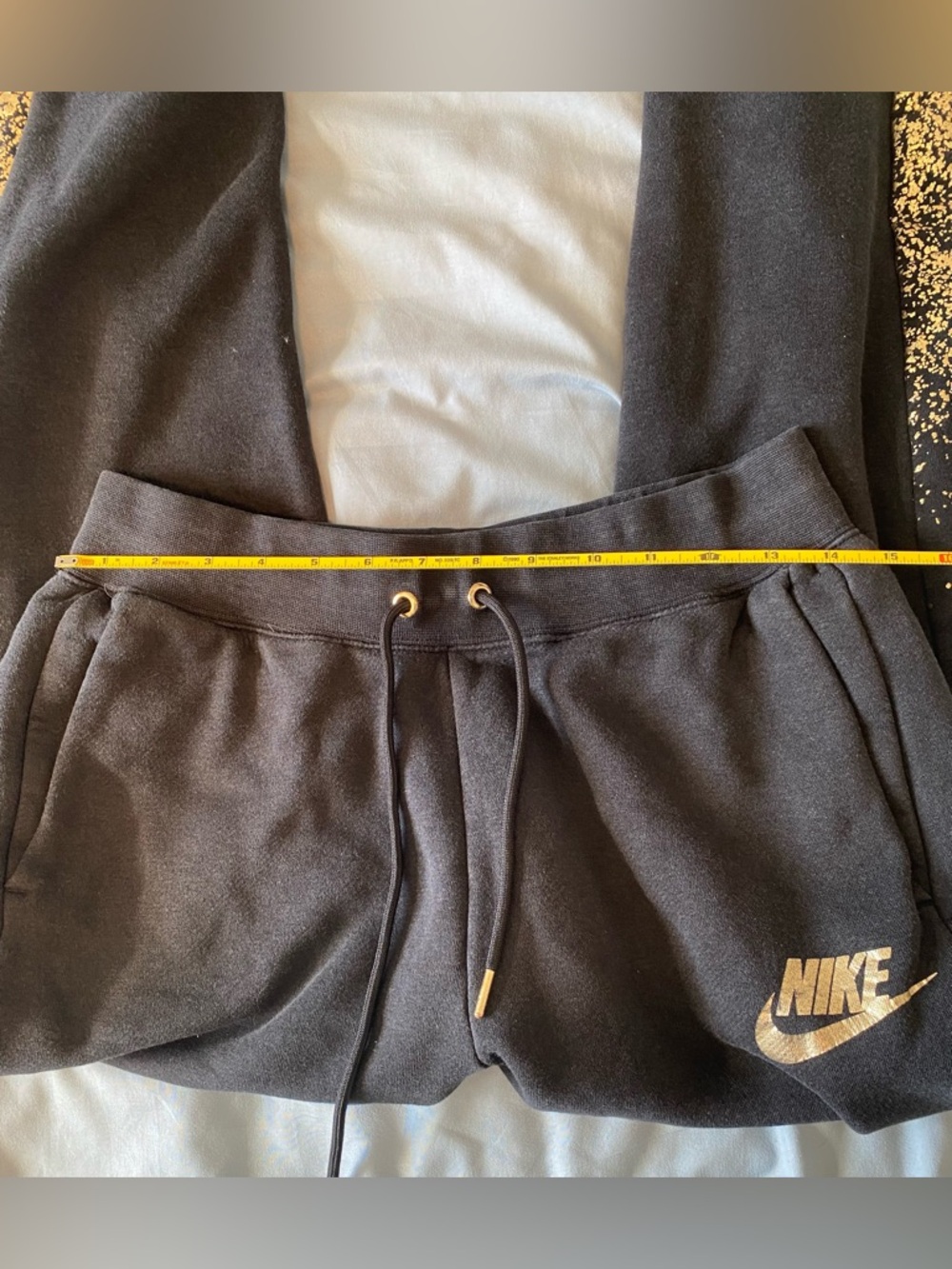 Nike Black Gold Speckle Joggers Medium Athleisure Sweatpants Streetwear - Picture 8 of 9